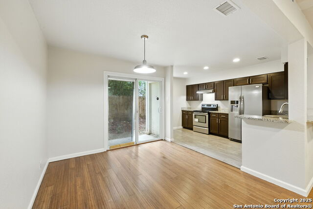 Image 12 of 27 For 100 Lorenz Rd  1502