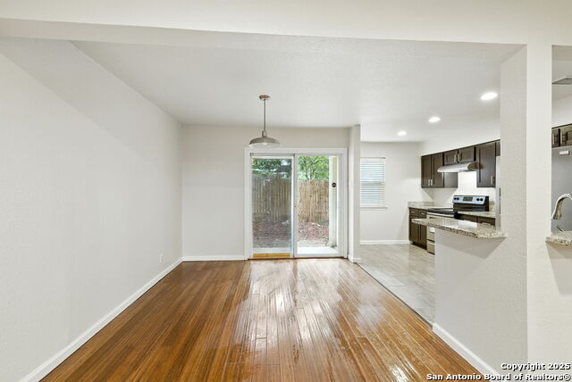 Image 6 of 27 For 100 Lorenz Rd  1502
