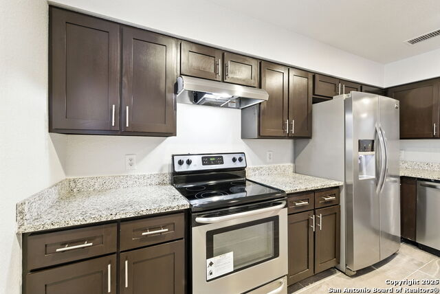 Image 9 of 27 For 100 Lorenz Rd  1502