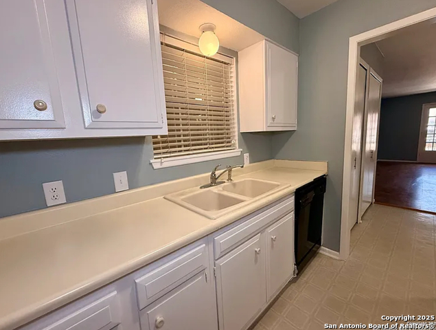 Image 11 of 31 For 6718 Callaghan Road 315