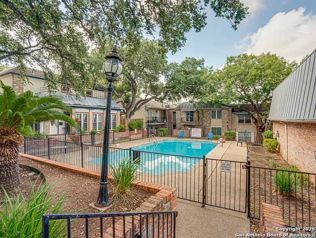 Image 24 of 31 For 6718 Callaghan Road 315