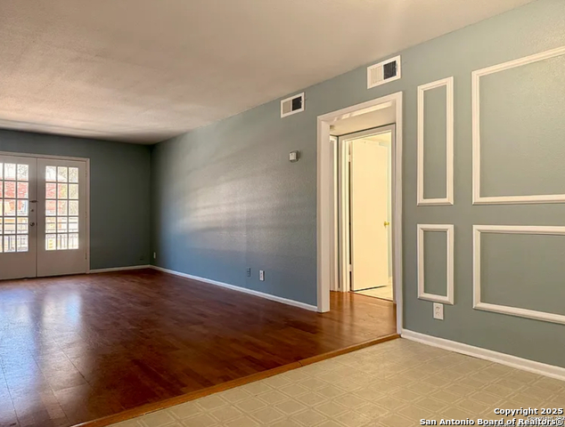 Image 6 of 31 For 6718 Callaghan Road 315