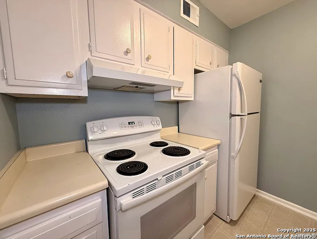 Image 9 of 31 For 6718 Callaghan Road 315