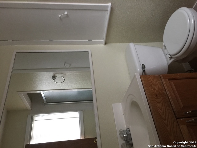 Image 7 of 14 For 3402 Maywood Dr