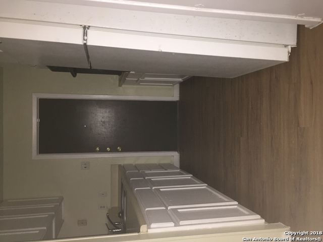Image 8 of 14 For 3402 Maywood Dr