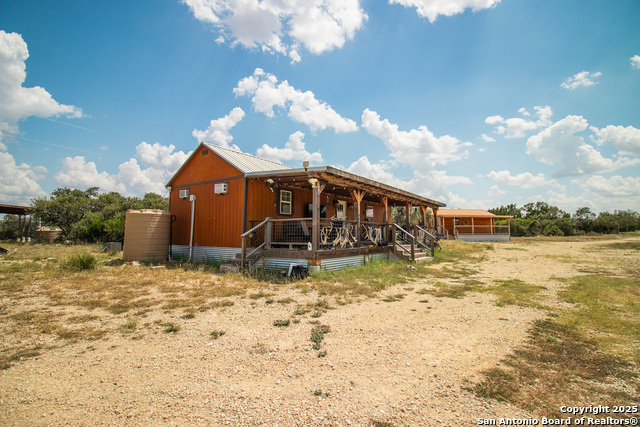 Image 26 of 88 For 9495 Morales Ln