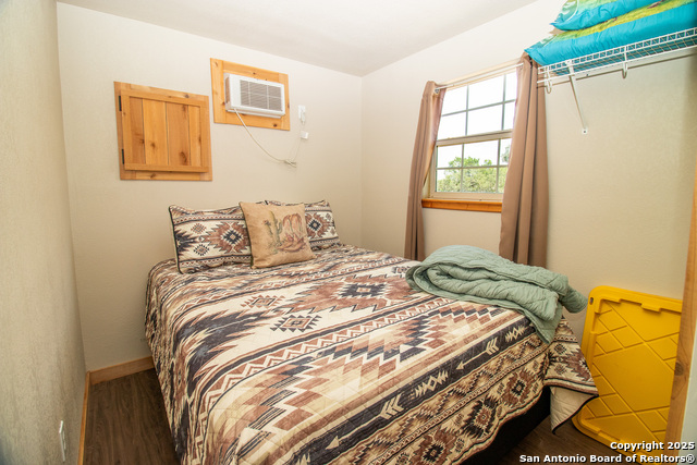 Image 29 of 88 For 9495 Morales Ln