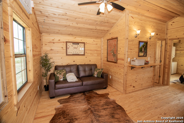 Image 41 of 88 For 9495 Morales Ln