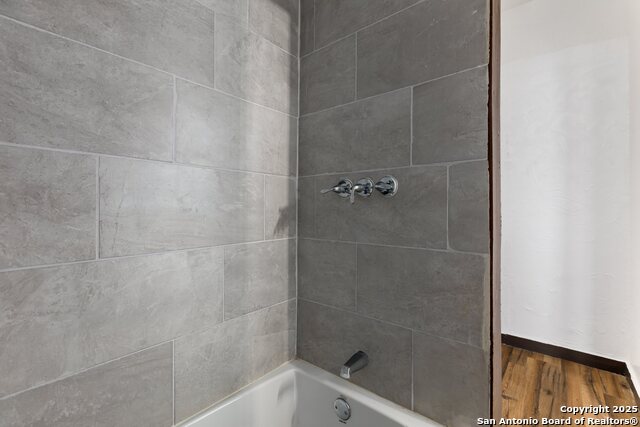 Image 18 of 34 For 10235 Old Corpus Christi