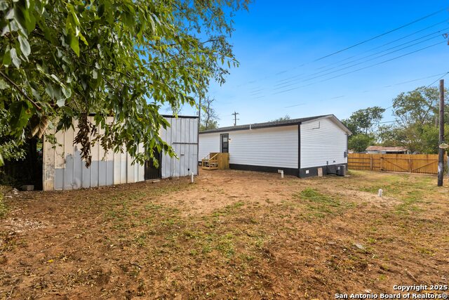 Image 25 of 34 For 10235 Old Corpus Christi