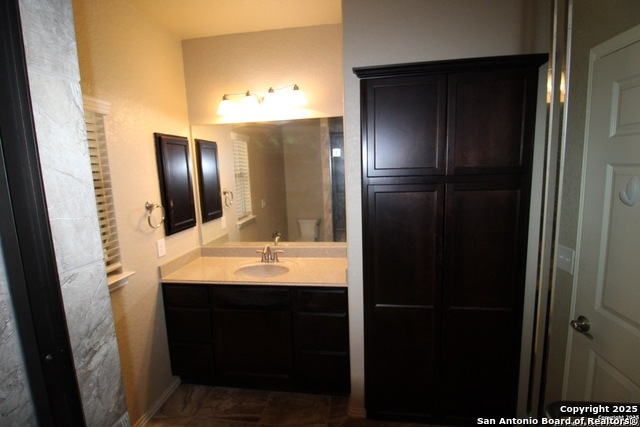Image 13 of 14 For 6302 Deer Valley