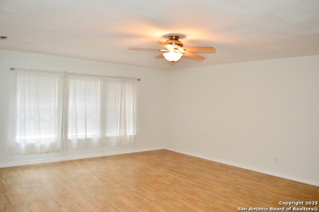 Listing photo id 4 for 16639 Calico Creek Dr