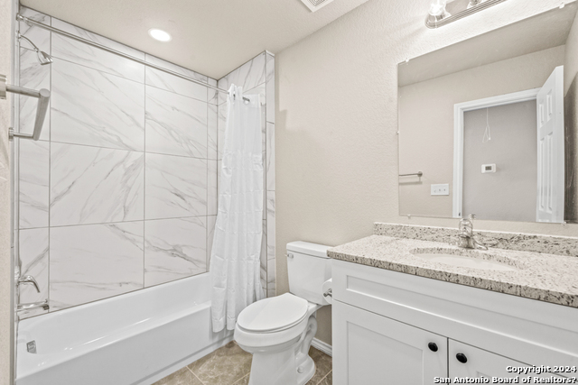 Image 16 of 23 For 7116 Georgeann Dr  102