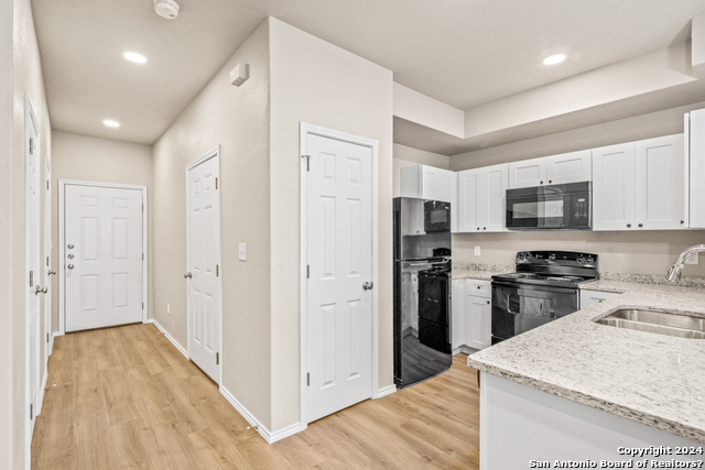 Image 4 of 23 For 7116 Georgeann Dr  102