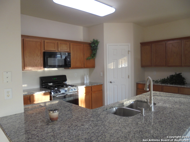 Image 8 of 22 For 20531 Cliff Park