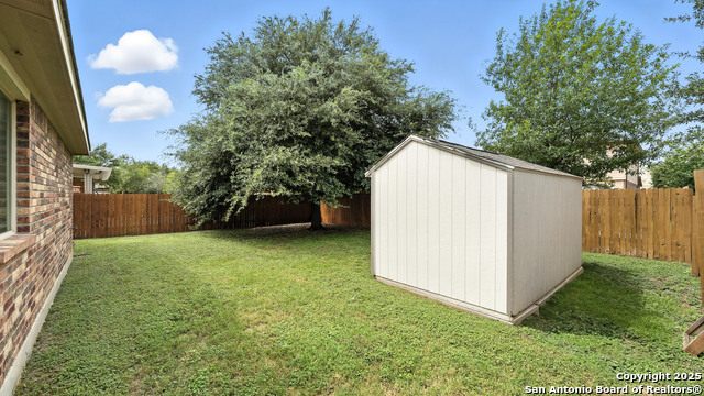 Listing photo id 22 for 3044 Turquoise