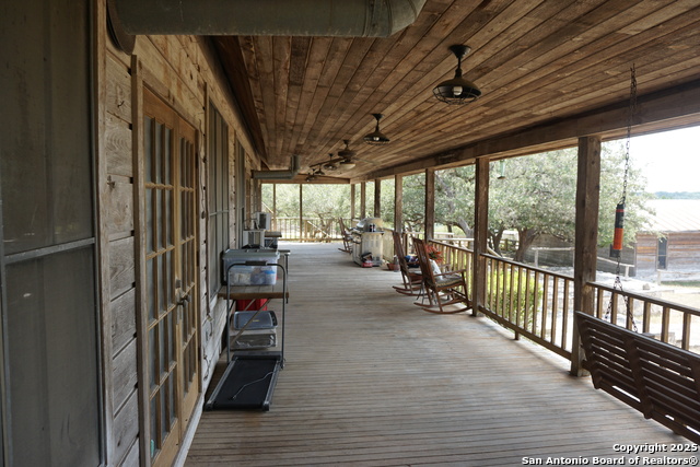 Image 20 of 61 For 5150 Laurie Michelle