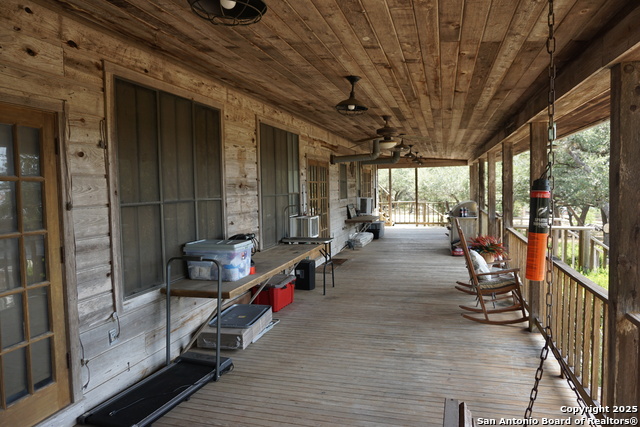 Image 21 of 61 For 5150 Laurie Michelle