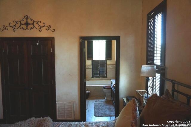 Image 39 of 61 For 5150 Laurie Michelle