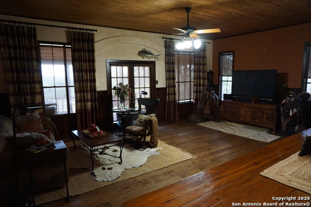 Image 50 of 61 For 5150 Laurie Michelle