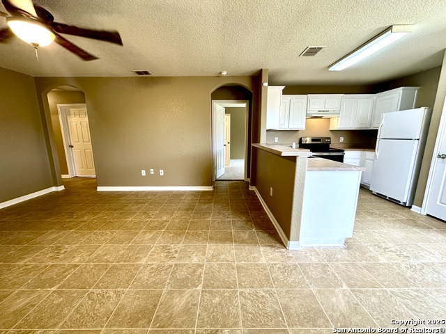 Image 6 of 14 For 11526 Country Canyon