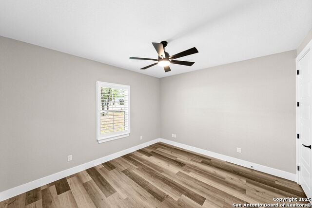 Image 29 of 42 For 281 Cibolo  
