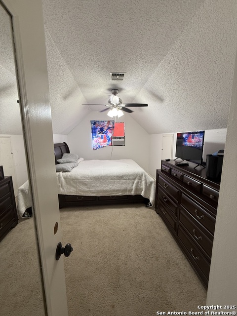 Image 13 of 31 For 14202 Light Bend