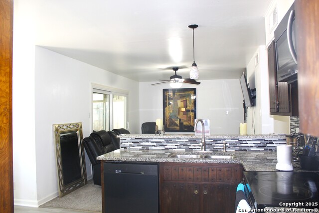 Image 3 of 31 For 14202 Light Bend