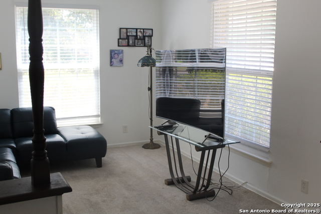 Image 9 of 31 For 14202 Light Bend