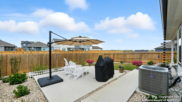 Image 22 of 45 For 1741 James St