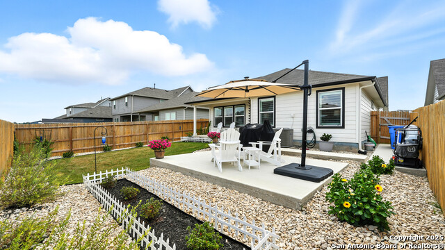 Image 23 of 45 For 1741 James St