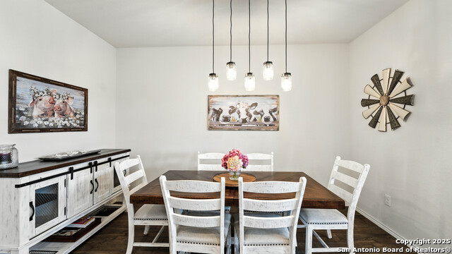 Image 42 of 45 For 1741 James St