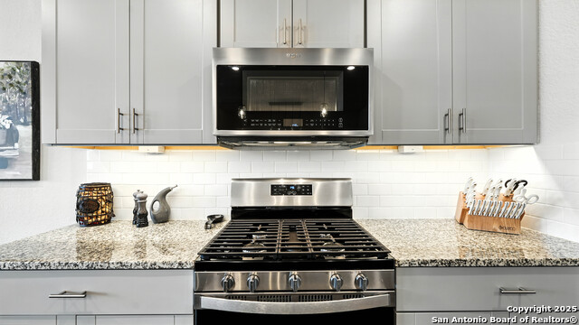 Image 44 of 45 For 1741 James St