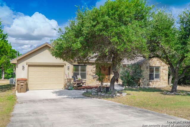 Details for 107 Garrett Way, Canyon Lake, TX 78133