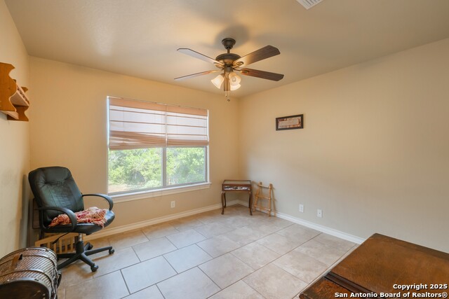 Image 20 of 47 For 107 Garrett Way