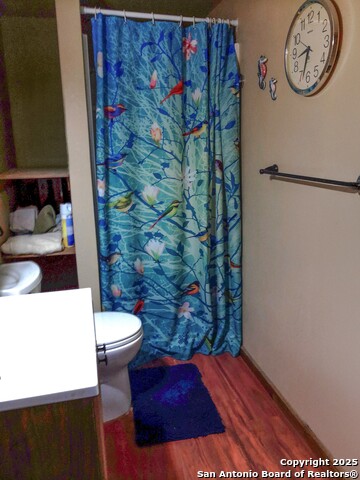 Image 31 of 47 For 107 Garrett Way