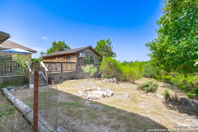 Image 33 of 47 For 107 Garrett Way