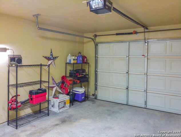 Image 37 of 47 For 107 Garrett Way