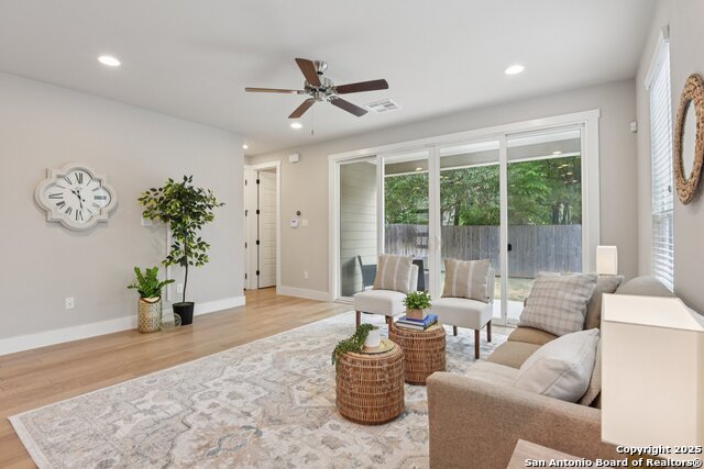 Image 13 of 40 For 140 Claremont #102  102
