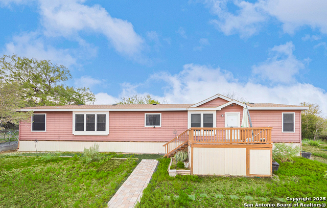 Details for 590 County Road 4614, Castroville, TX 78009