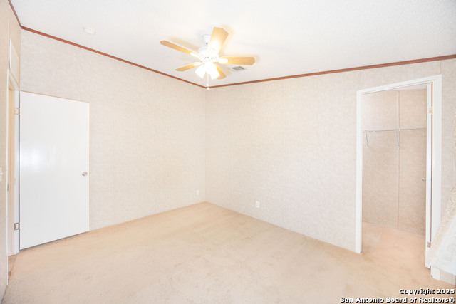 Listing photo id 9 for 590 County Road 4614