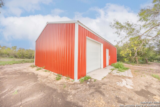 Listing photo id 17 for 590 County Road 4614