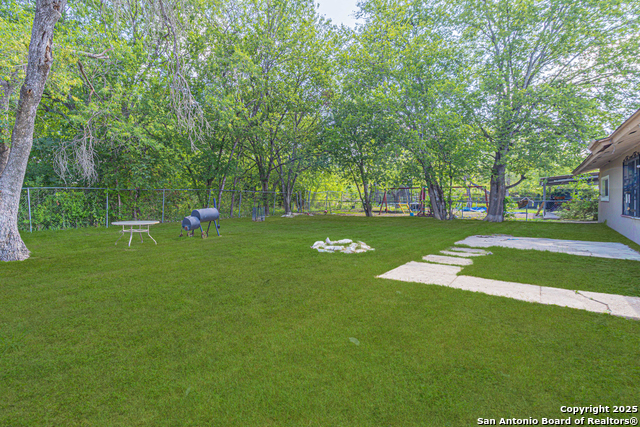 Image 20 of 21 For 5883 Branch Valley St