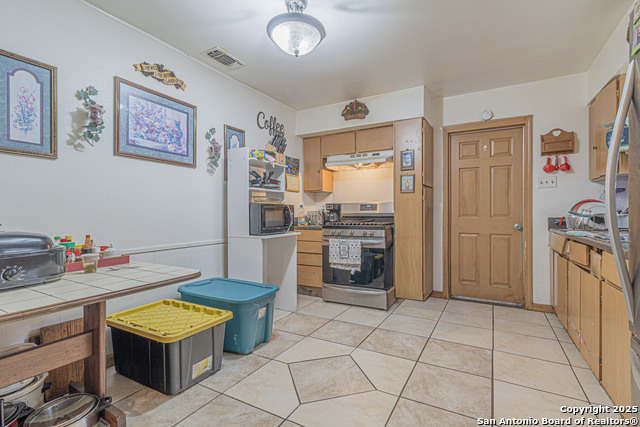 Image 8 of 21 For 5883 Branch Valley St