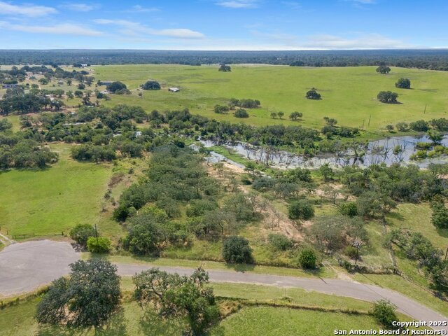 Details for 200 Lolita  , Lytle, TX 78052