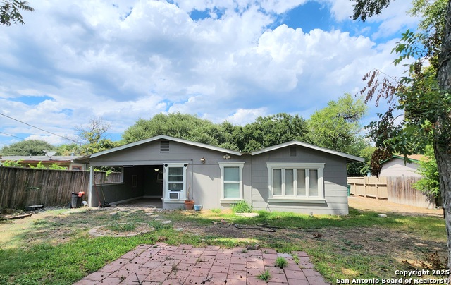 Image 18 of 21 For 618 Storeywood