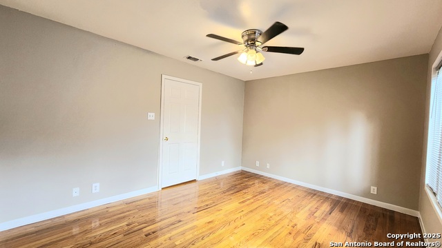Image 6 of 21 For 618 Storeywood