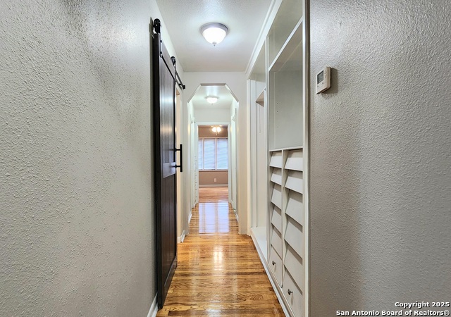 Image 9 of 21 For 618 Storeywood