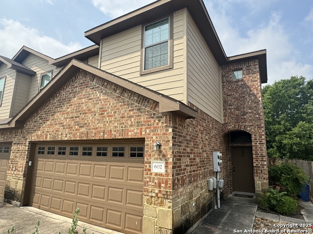 602 Creekside