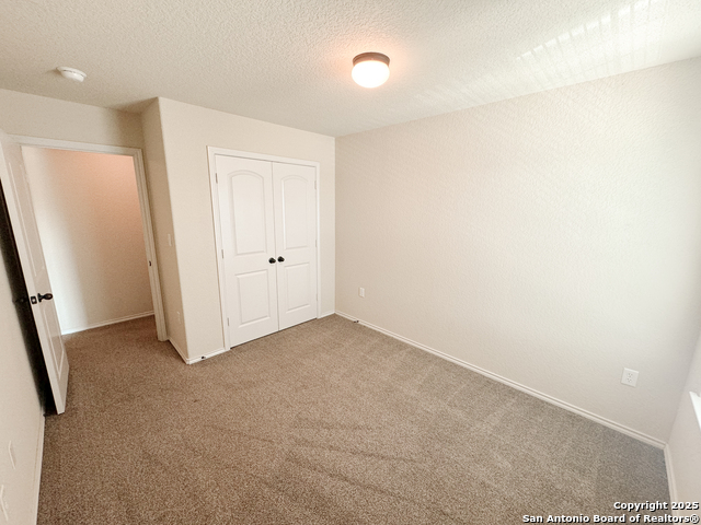 Listing photo id 17 for 602 Creekside